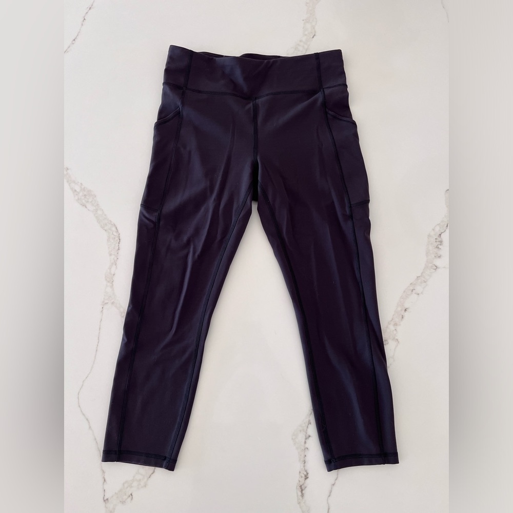 Lululemon black invigorate leggings with pockets